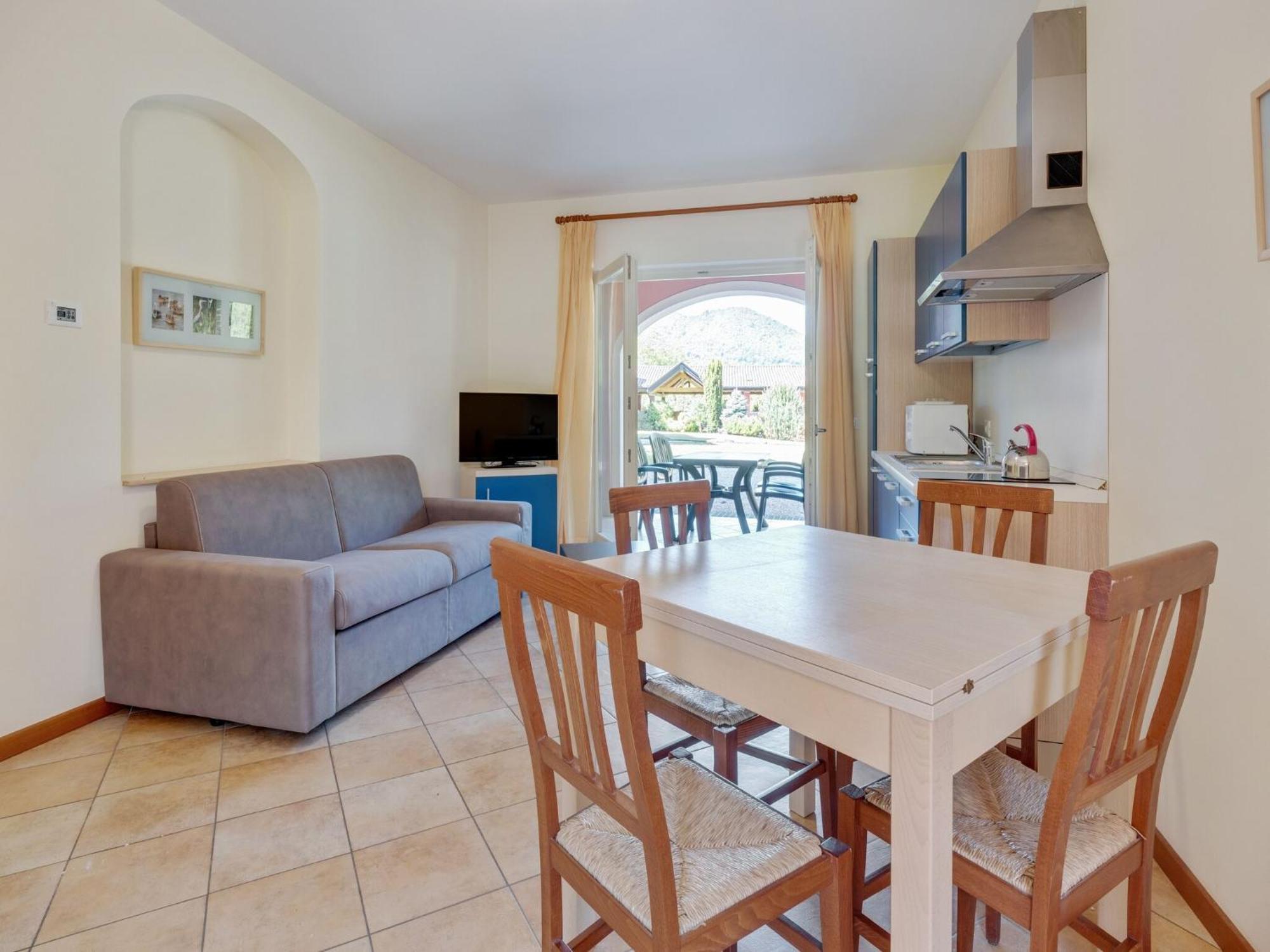 Spacious Apartment In Idro With Shared Pool Crone Luaran gambar