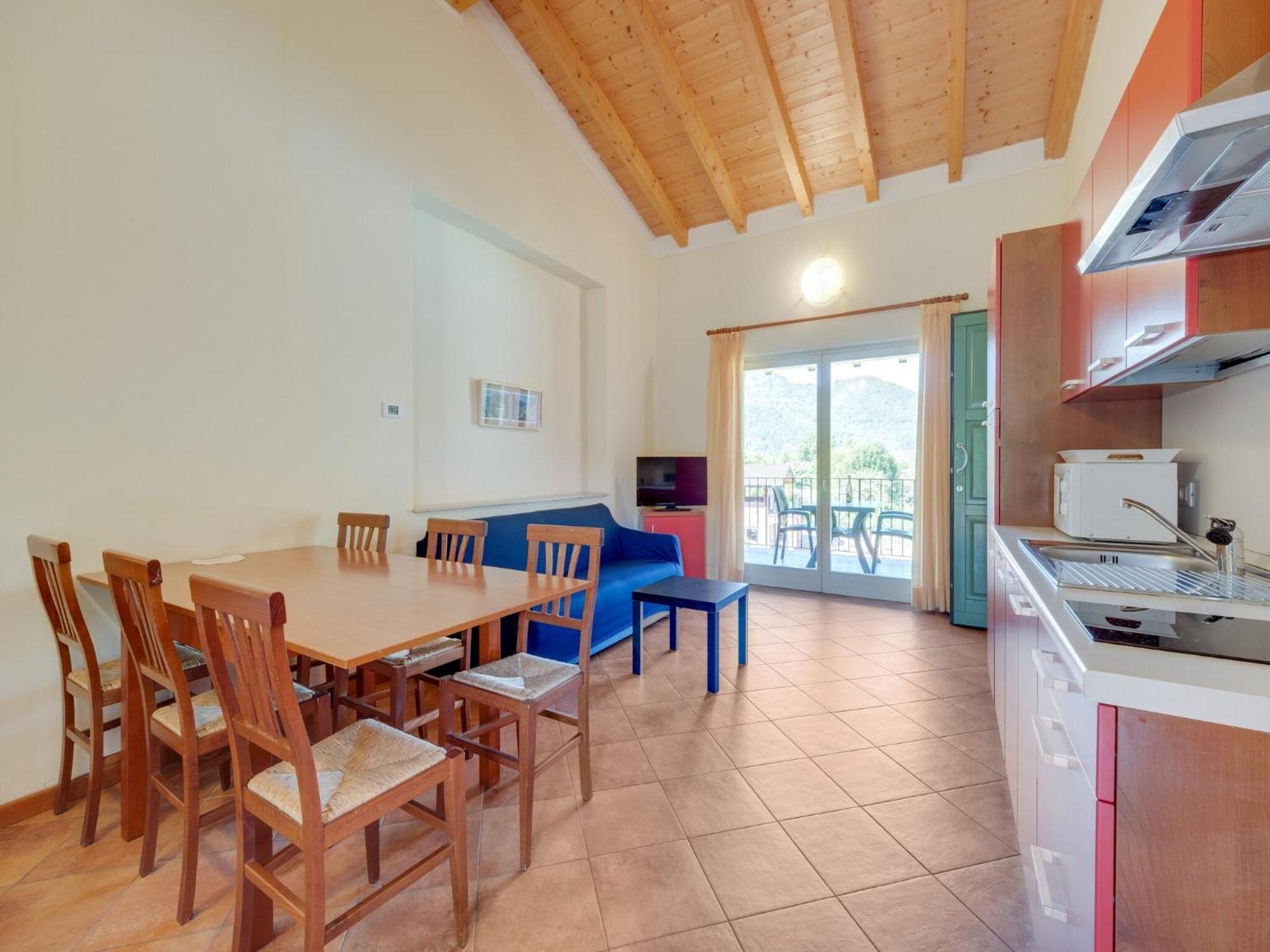 Spacious Apartment In Idro With Shared Pool Crone Luaran gambar