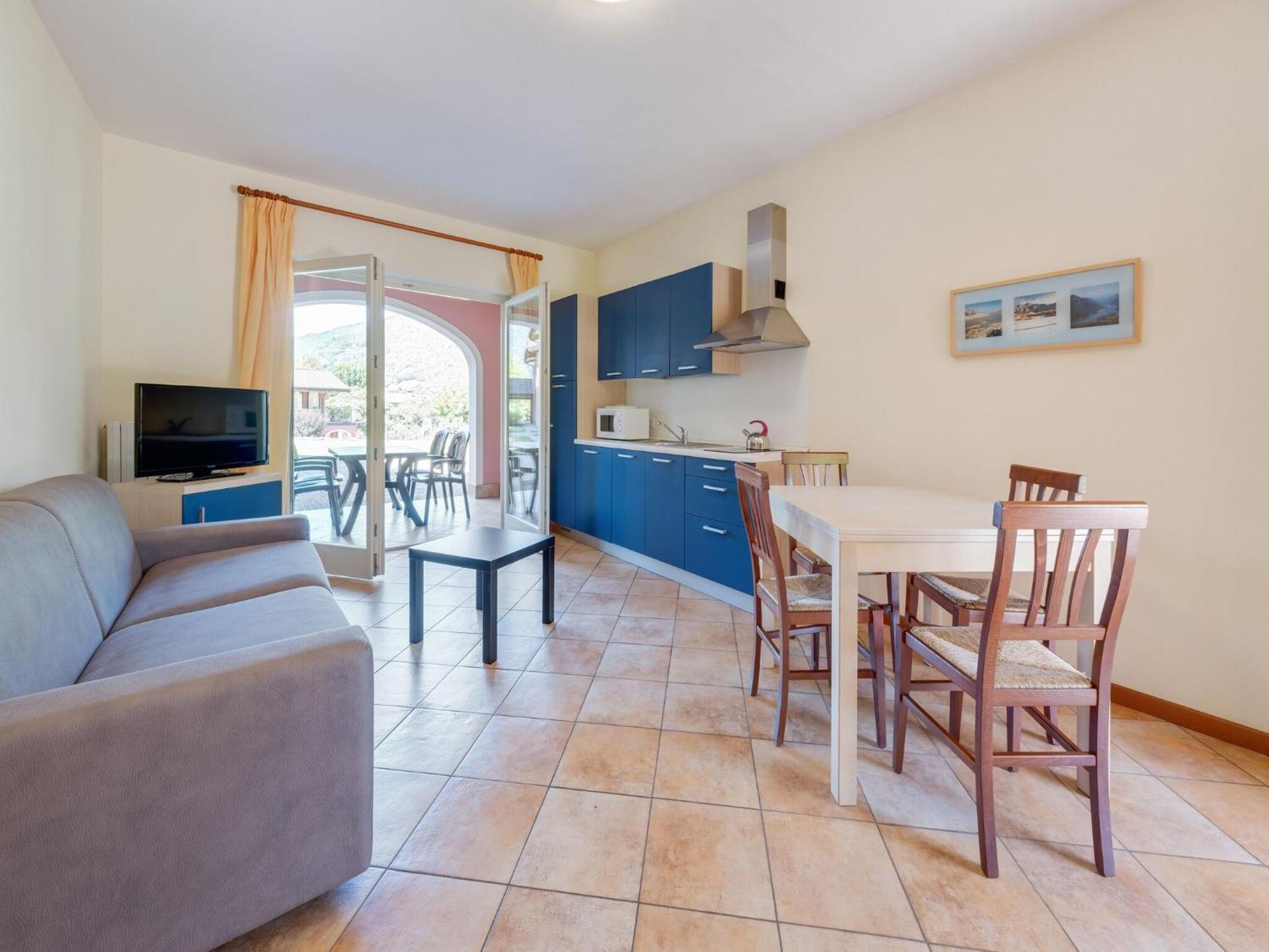 Spacious Apartment In Idro With Shared Pool Crone Luaran gambar